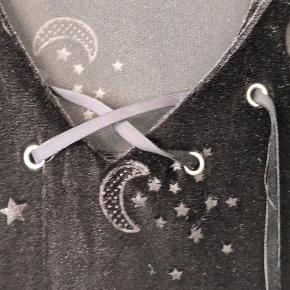 Celestial Coven Hooded Velvet Dress - Picture 6 of 9